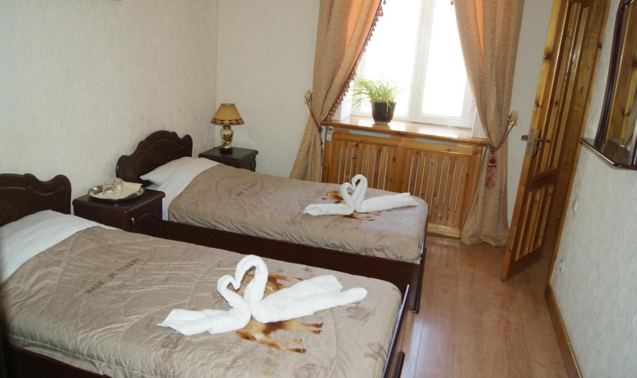 Hotel Latif Самарканд Екстериор снимка