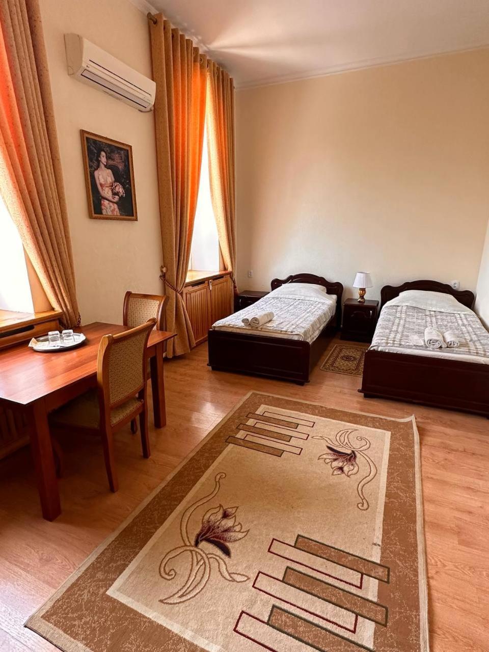 Hotel Latif Самарканд Екстериор снимка
