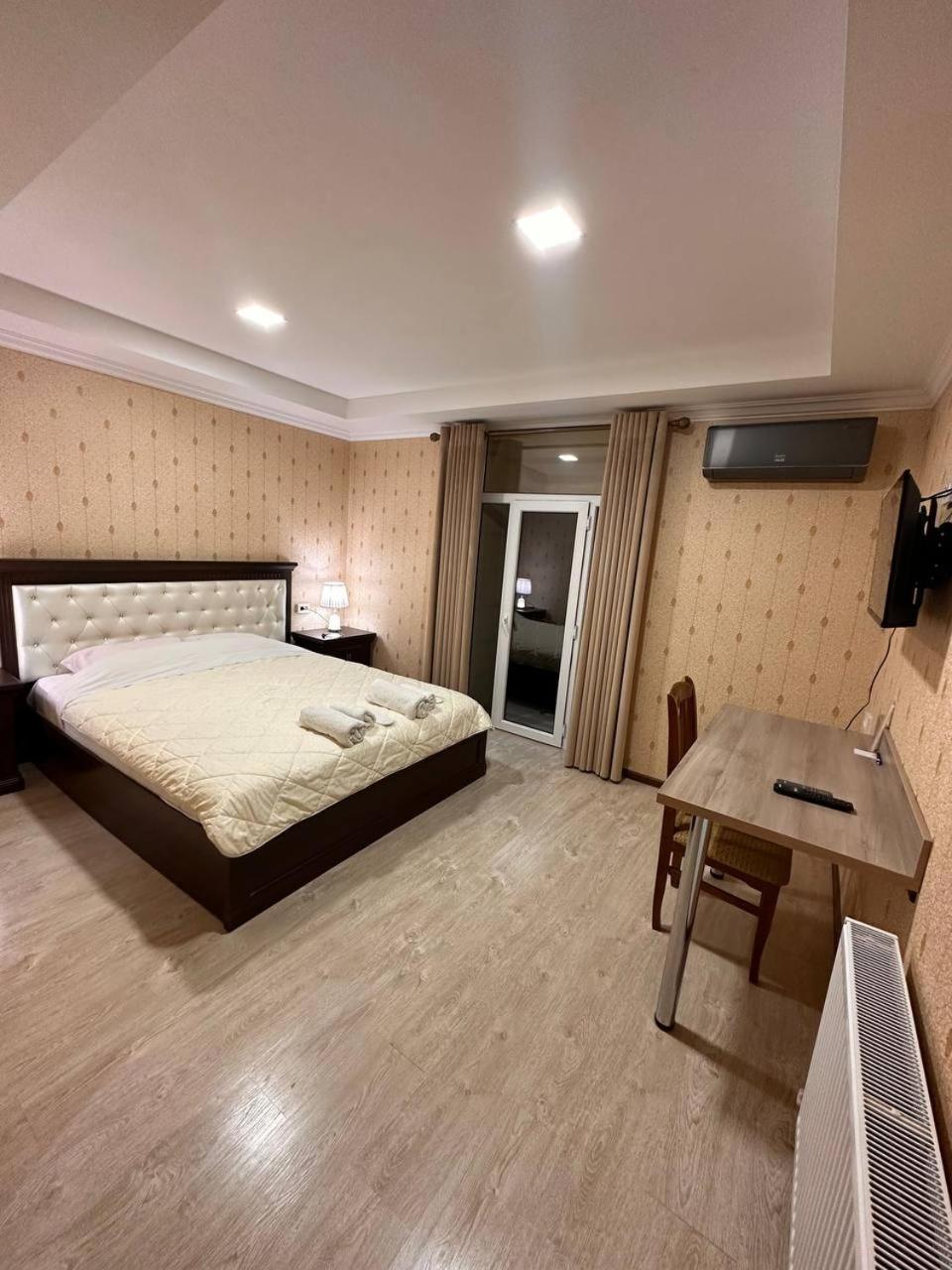 Hotel Latif Самарканд Екстериор снимка